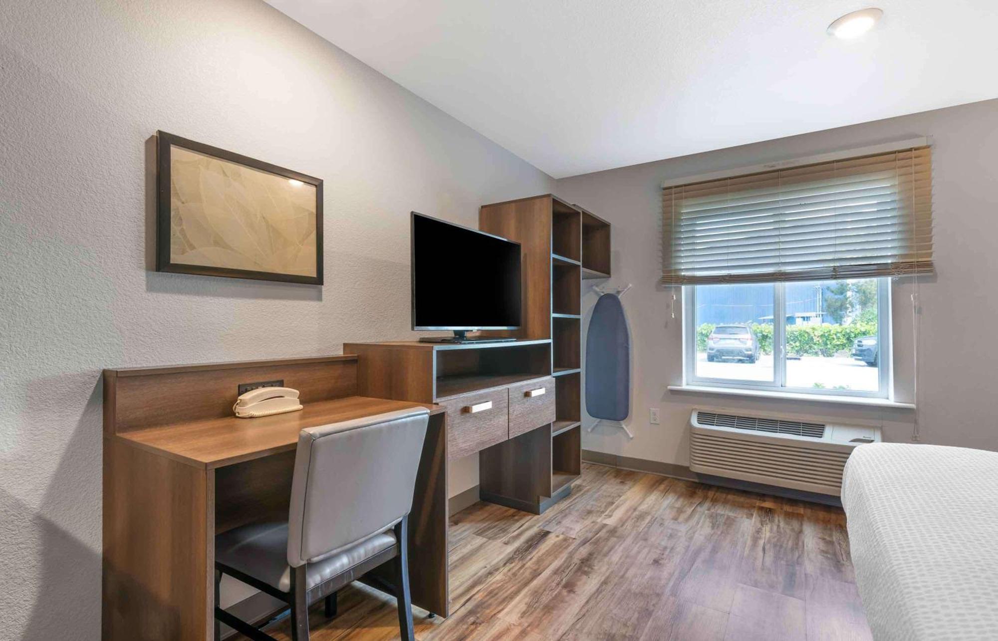 Extended Stay America Select Suites - Melbourne - West Melbourne Dış mekan fotoğraf